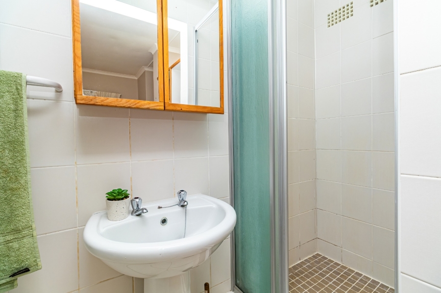 4 Bedroom Property for Sale in The Island Western Cape